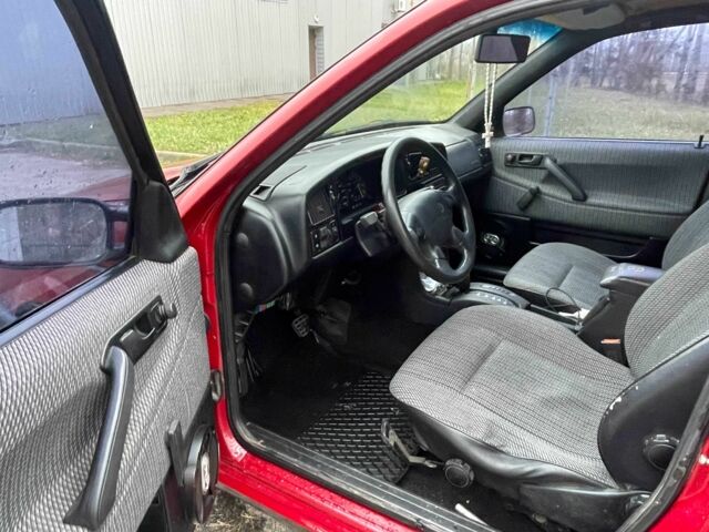 Красный Фольксваген Пассат, объемом двигателя 2 л и пробегом 20 тыс. км за 1800 $, фото 8 на Automoto.ua