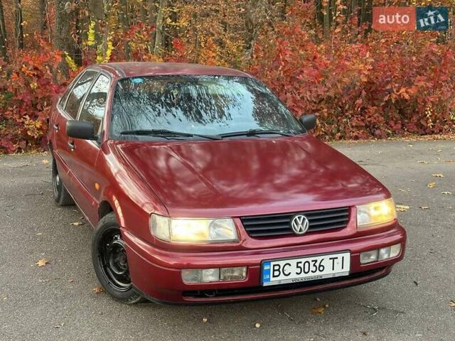 Красный Фольксваген Пассат, объемом двигателя 1.9 л и пробегом 321 тыс. км за 2650 $, фото 9 на Automoto.ua