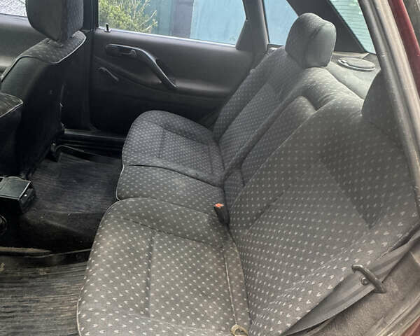 Красный Фольксваген Пассат, объемом двигателя 1.9 л и пробегом 365 тыс. км за 2250 $, фото 8 на Automoto.ua