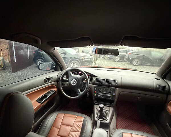 Красный Фольксваген Пассат, объемом двигателя 1.6 л и пробегом 380 тыс. км за 4999 $, фото 9 на Automoto.ua