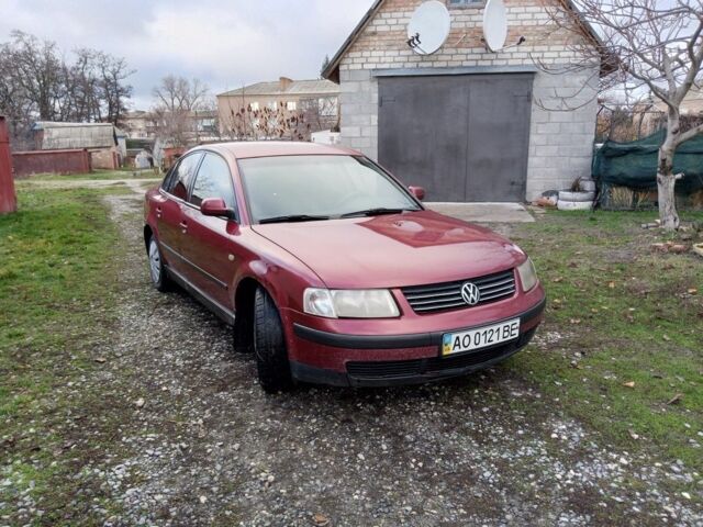 Красный Фольксваген Пассат, объемом двигателя 1.8 л и пробегом 520 тыс. км за 1900 $, фото 5 на Automoto.ua