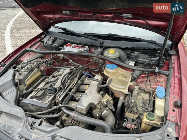 Красный Фольксваген Пассат, объемом двигателя 1.8 л и пробегом 216 тыс. км за 3700 $, фото 27 на Automoto.ua