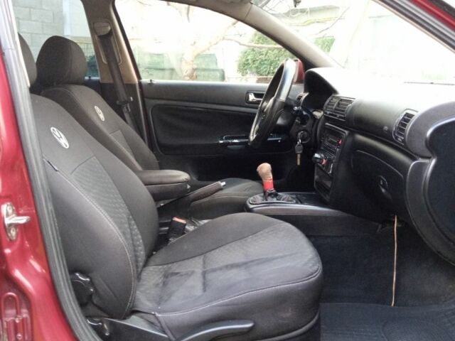 Красный Фольксваген Пассат, объемом двигателя 1.8 л и пробегом 520 тыс. км за 1900 $, фото 9 на Automoto.ua