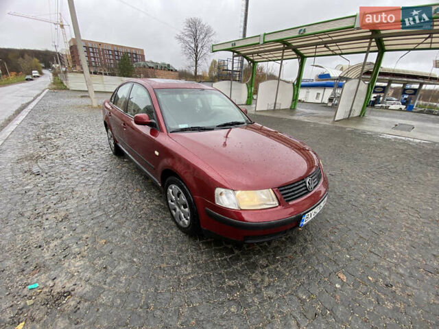 Красный Фольксваген Пассат, объемом двигателя 1.8 л и пробегом 246 тыс. км за 3299 $, фото 10 на Automoto.ua
