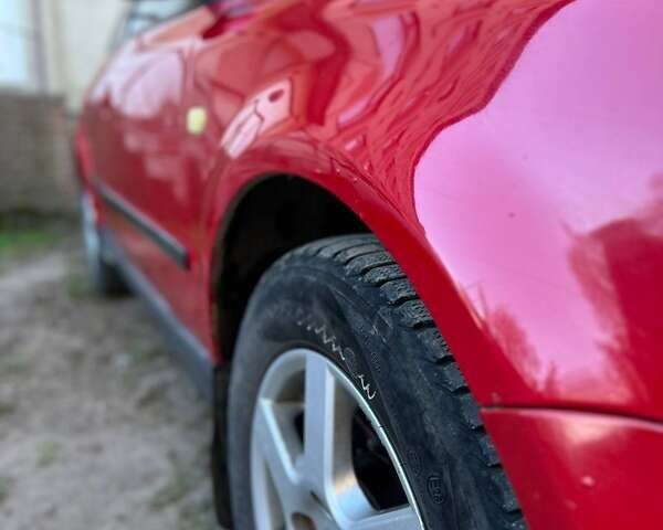 Красный Фольксваген Пассат, объемом двигателя 1.8 л и пробегом 290 тыс. км за 3150 $, фото 8 на Automoto.ua