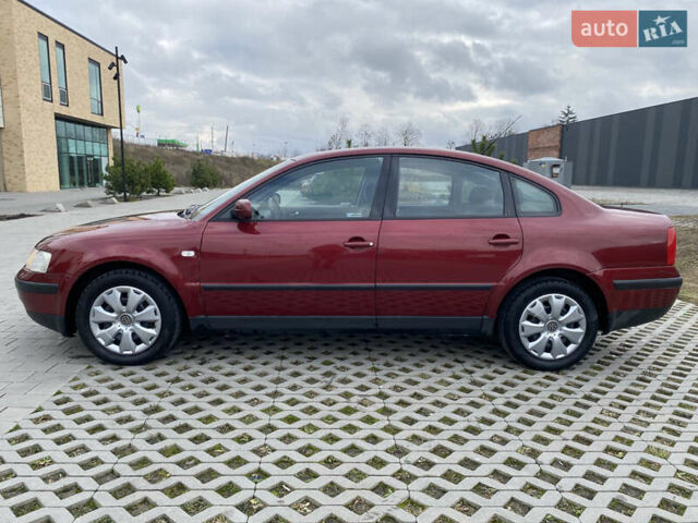 Красный Фольксваген Пассат, объемом двигателя 1.78 л и пробегом 246 тыс. км за 2999 $, фото 7 на Automoto.ua