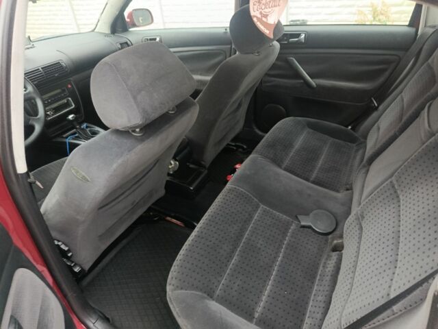 Червоний Фольксваген Пассат, об'ємом двигуна 0 л та пробігом 320 тис. км за 1850 $, фото 7 на Automoto.ua