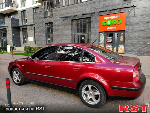 Червоний Фольксваген Пассат, об'ємом двигуна 1.6 л та пробігом 250 тис. км за 3900 $, фото 3 на Automoto.ua