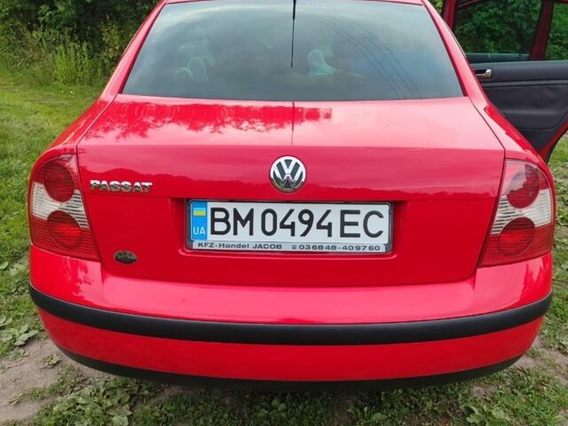 Красный Фольксваген Пассат, объемом двигателя 1.6 л и пробегом 225 тыс. км за 4300 $, фото 1 на Automoto.ua