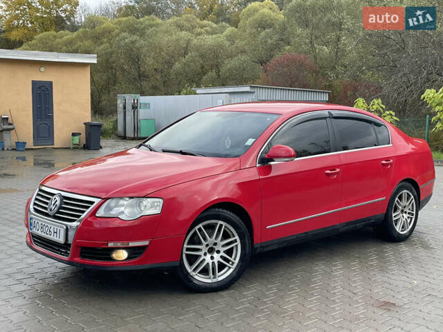 Красный Фольксваген Пассат, объемом двигателя 1.9 л и пробегом 308 тыс. км за 5000 $, фото 4 на Automoto.ua