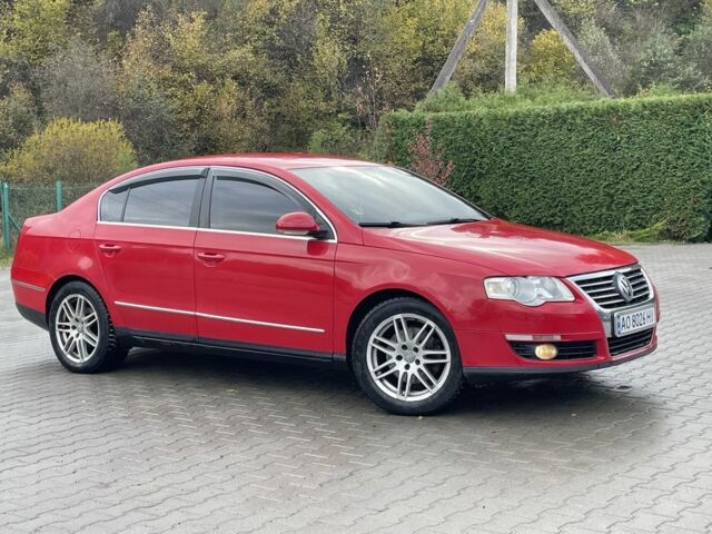 Красный Фольксваген Пассат, объемом двигателя 1.9 л и пробегом 300 тыс. км за 5000 $, фото 2 на Automoto.ua