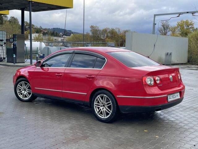 Красный Фольксваген Пассат, объемом двигателя 1.9 л и пробегом 300 тыс. км за 5000 $, фото 4 на Automoto.ua