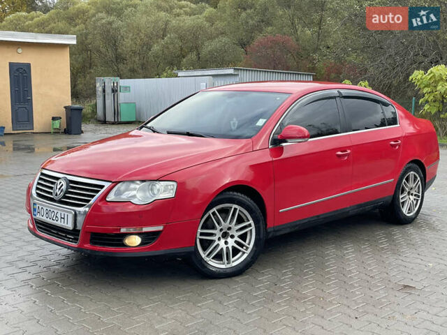 Красный Фольксваген Пассат, объемом двигателя 1.9 л и пробегом 308 тыс. км за 5000 $, фото 2 на Automoto.ua