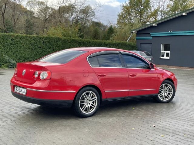 Красный Фольксваген Пассат, объемом двигателя 1.9 л и пробегом 300 тыс. км за 5000 $, фото 5 на Automoto.ua