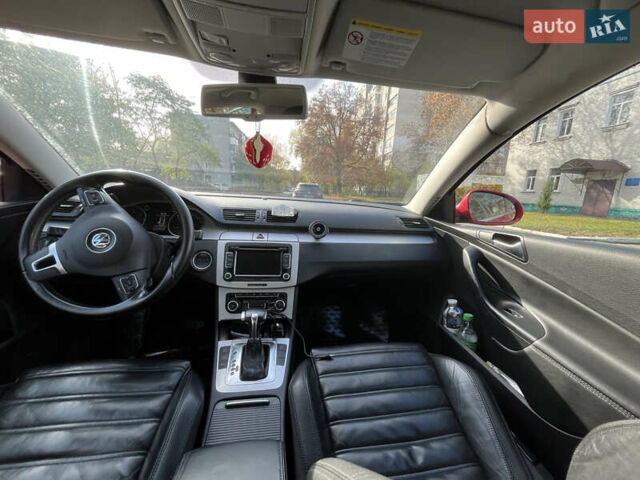 Красный Фольксваген Пассат, объемом двигателя 1.39 л и пробегом 259 тыс. км за 7100 $, фото 12 на Automoto.ua