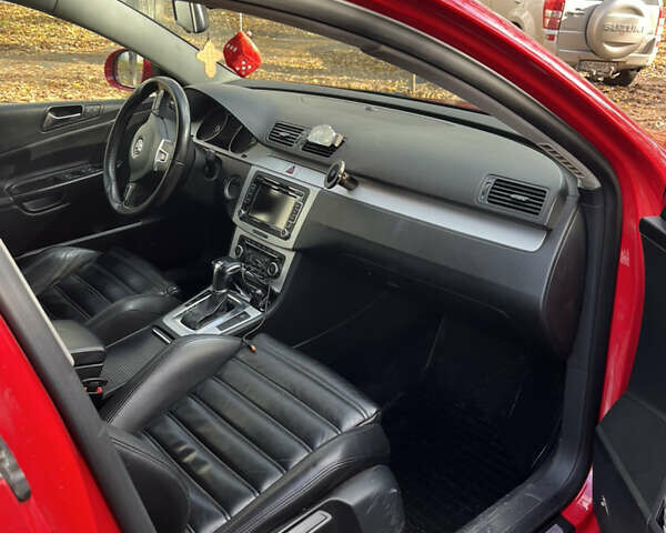 Красный Фольксваген Пассат, объемом двигателя 1.39 л и пробегом 259 тыс. км за 7100 $, фото 10 на Automoto.ua