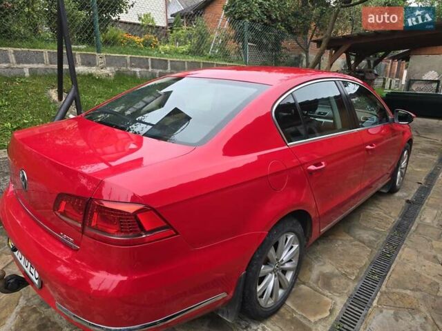 Красный Фольксваген Пассат, объемом двигателя 1.97 л и пробегом 273 тыс. км за 10900 $, фото 1 на Automoto.ua