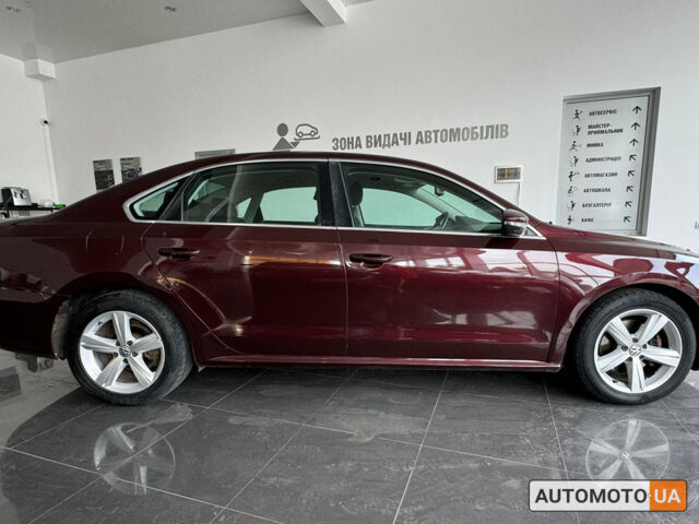 Красный Фольксваген Пассат, объемом двигателя 2.5 л и пробегом 174 тыс. км за 10300 $, фото 7 на Automoto.ua