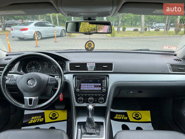 Червоний Фольксваген Пассат, об'ємом двигуна 2.5 л та пробігом 174 тис. км за 10300 $, фото 10 на Automoto.ua