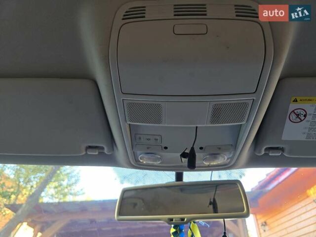 Красный Фольксваген Пассат, объемом двигателя 1.97 л и пробегом 273 тыс. км за 10900 $, фото 5 на Automoto.ua