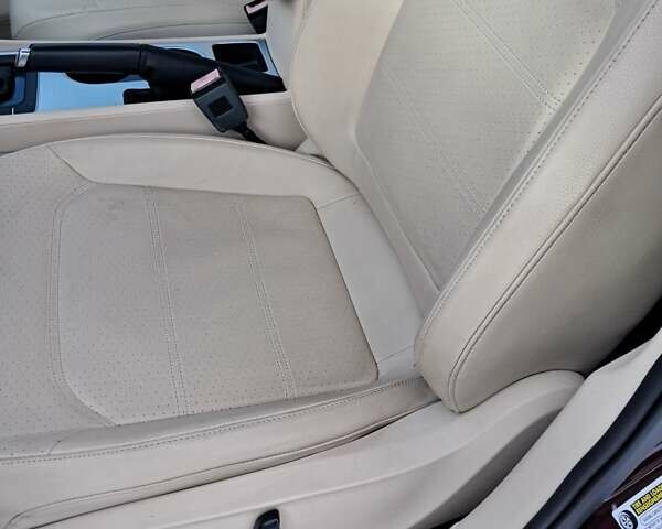 Красный Фольксваген Пассат, объемом двигателя 2 л и пробегом 130 тыс. км за 12000 $, фото 6 на Automoto.ua