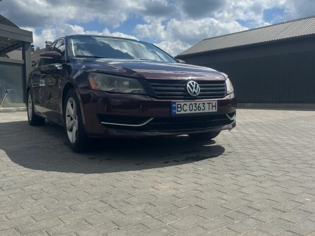 Красный Фольксваген Пассат, объемом двигателя 2.5 л и пробегом 214 тыс. км за 7750 $, фото 2 на Automoto.ua