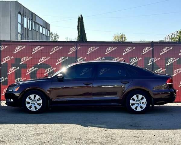 Красный Фольксваген Пассат, объемом двигателя 2.48 л и пробегом 122 тыс. км за 9500 $, фото 4 на Automoto.ua