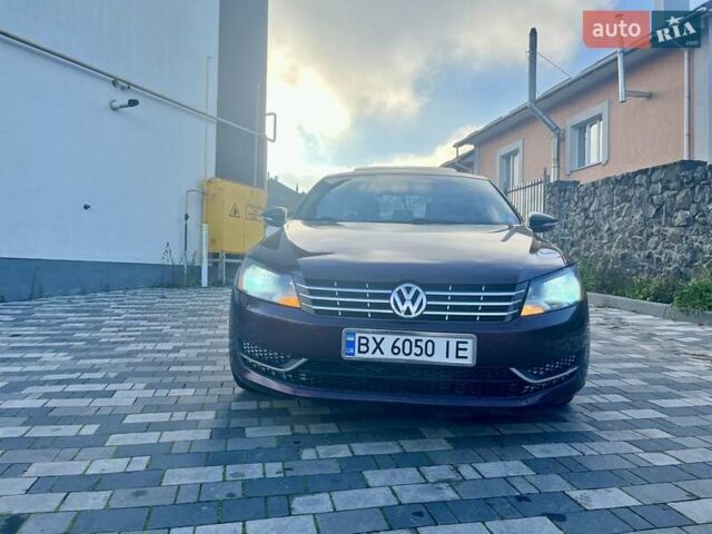 Червоний Фольксваген Пассат, об'ємом двигуна 2.5 л та пробігом 262 тис. км за 8499 $, фото 4 на Automoto.ua