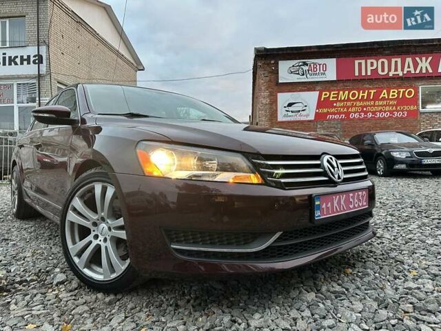 Красный Фольксваген Пассат, объемом двигателя 2.5 л и пробегом 186 тыс. км за 11200 $, фото 9 на Automoto.ua