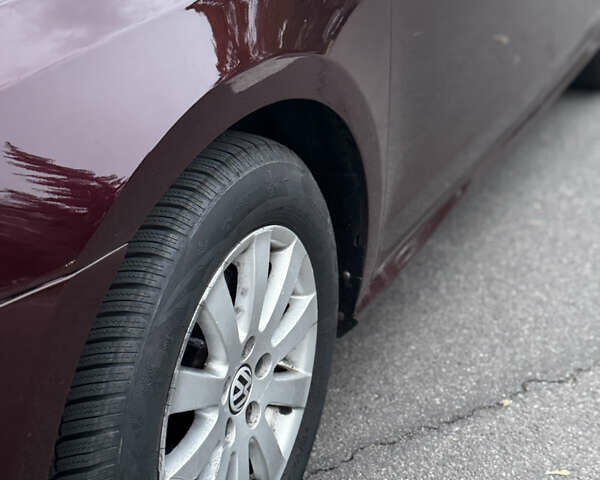 Красный Фольксваген Пассат, объемом двигателя 2.48 л и пробегом 241 тыс. км за 9500 $, фото 4 на Automoto.ua