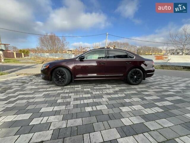 Червоний Фольксваген Пассат, об'ємом двигуна 2.5 л та пробігом 262 тис. км за 8499 $, фото 10 на Automoto.ua