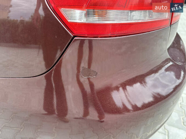 Красный Фольксваген Пассат, объемом двигателя 2.48 л и пробегом 384 тыс. км за 8499 $, фото 15 на Automoto.ua