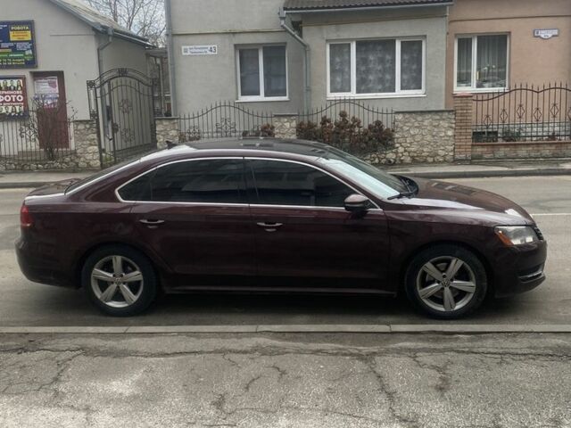 Красный Фольксваген Пассат, объемом двигателя 2.5 л и пробегом 298 тыс. км за 7000 $, фото 3 на Automoto.ua