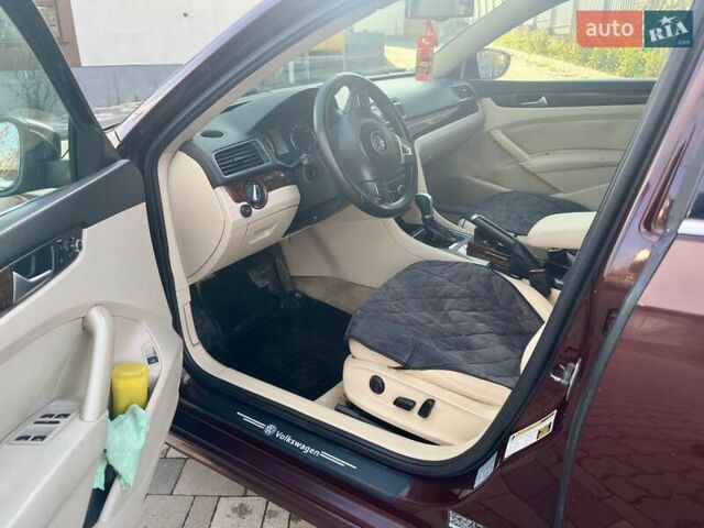 Червоний Фольксваген Пассат, об'ємом двигуна 2.5 л та пробігом 262 тис. км за 8499 $, фото 15 на Automoto.ua