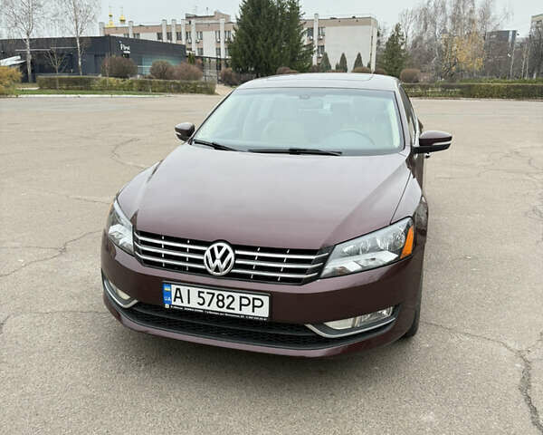 Красный Фольксваген Пассат, объемом двигателя 1.97 л и пробегом 188 тыс. км за 10000 $, фото 9 на Automoto.ua