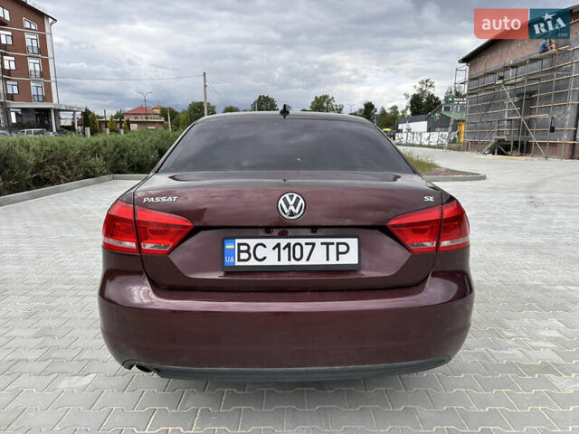 Красный Фольксваген Пассат, объемом двигателя 2.48 л и пробегом 384 тыс. км за 8499 $, фото 4 на Automoto.ua
