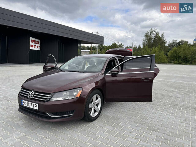 Красный Фольксваген Пассат, объемом двигателя 2.48 л и пробегом 384 тыс. км за 8499 $, фото 45 на Automoto.ua