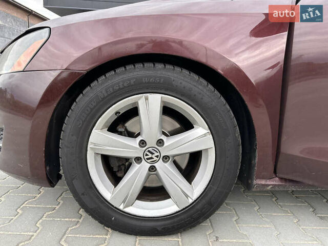 Красный Фольксваген Пассат, объемом двигателя 2.48 л и пробегом 384 тыс. км за 8499 $, фото 51 на Automoto.ua