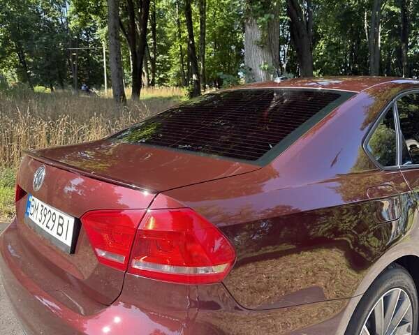Червоний Фольксваген Пассат, об'ємом двигуна 2.5 л та пробігом 150 тис. км за 11999 $, фото 14 на Automoto.ua