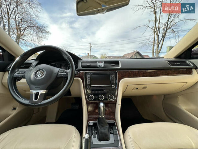 Червоний Фольксваген Пассат, об'ємом двигуна 1.9 л та пробігом 283 тис. км за 11250 $, фото 20 на Automoto.ua