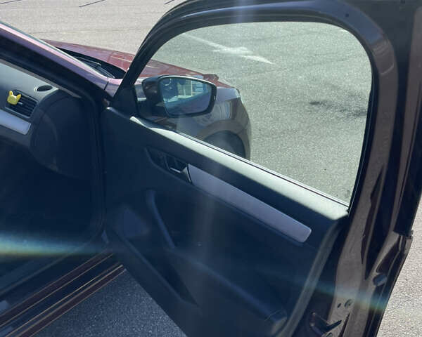 Фольксваген Пассат 2013 в Киеве на Automoto.ua Красный Фольксваген Пассат, объемом двигателя 2.48 л и пробегом 210 тыс. км за 9500 $, фото 22 на Automoto.ua