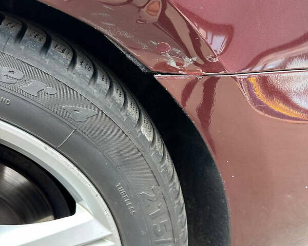 Красный Фольксваген Пассат, объемом двигателя 2.48 л и пробегом 230 тыс. км за 9300 $, фото 4 на Automoto.ua