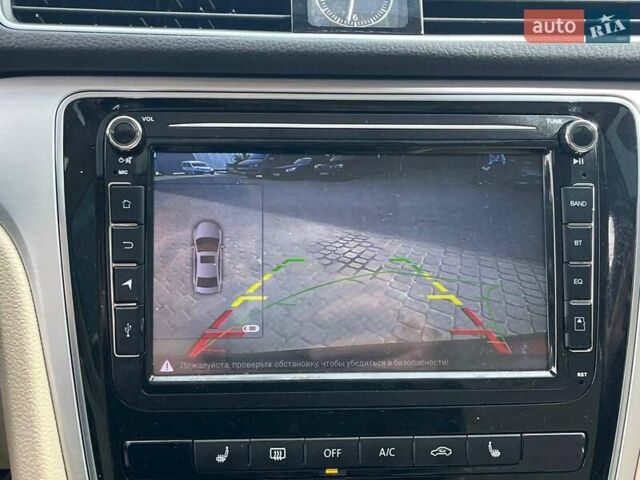 Червоний Фольксваген Пассат, об'ємом двигуна 2.5 л та пробігом 165 тис. км за 11290 $, фото 34 на Automoto.ua