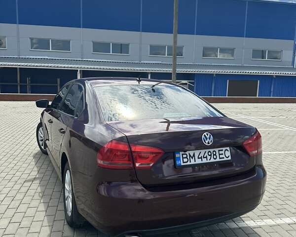 Червоний Фольксваген Пассат, об'ємом двигуна 2.5 л та пробігом 236 тис. км за 8800 $, фото 3 на Automoto.ua