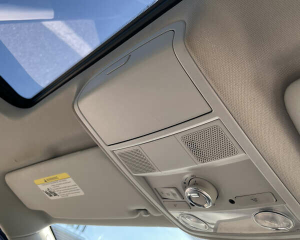 Фольксваген Пассат 2013 в Киеве на Automoto.ua Красный Фольксваген Пассат, объемом двигателя 2.48 л и пробегом 210 тыс. км за 9500 $, фото 33 на Automoto.ua