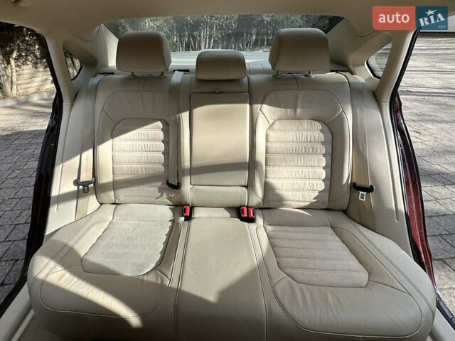 Червоний Фольксваген Пассат, об'ємом двигуна 1.9 л та пробігом 283 тис. км за 11250 $, фото 25 на Automoto.ua