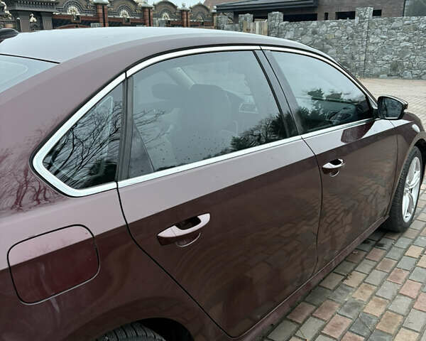 Красный Фольксваген Пассат, объемом двигателя 1.97 л и пробегом 220 тыс. км за 9700 $, фото 9 на Automoto.ua