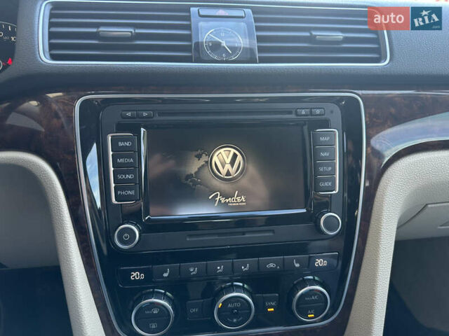 Червоний Фольксваген Пассат, об'ємом двигуна 1.9 л та пробігом 283 тис. км за 11250 $, фото 30 на Automoto.ua