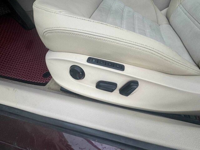 Красный Фольксваген Пассат, объемом двигателя 2 л и пробегом 192 тыс. км за 9750 $, фото 20 на Automoto.ua