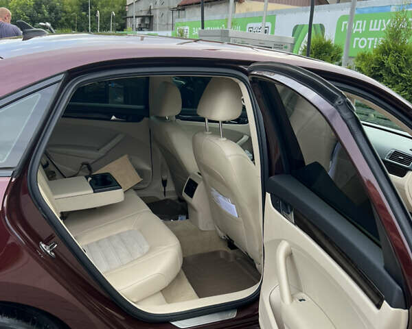 Червоний Фольксваген Пассат, об'ємом двигуна 2 л та пробігом 143 тис. км за 14000 $, фото 4 на Automoto.ua